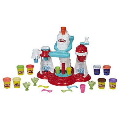 Игровой набор Play-Doh мир мороженного (E1935)